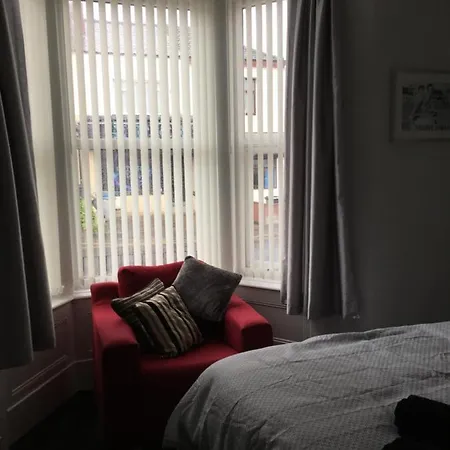 Holiday home Olwen *