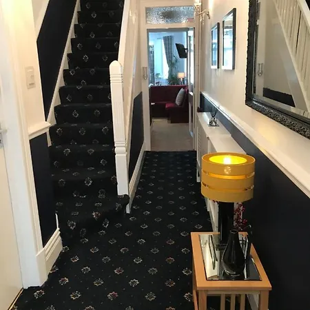 Bed & Breakfast The Sandalwood - Couples Only 3*