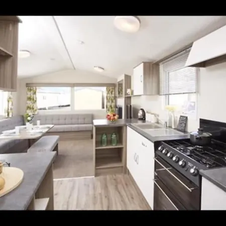 Holiday home Lovely 3-bed Caravan In Haven Marton Blackpool