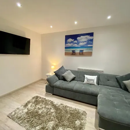 Apartment Princess Theatre View By Service *