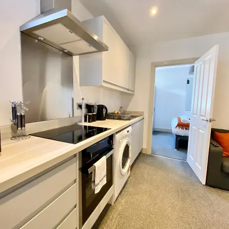 Winter Gardens Service By Balckpool Service Apartment *