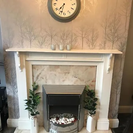 Spacious And Stunning 4 Bed House In