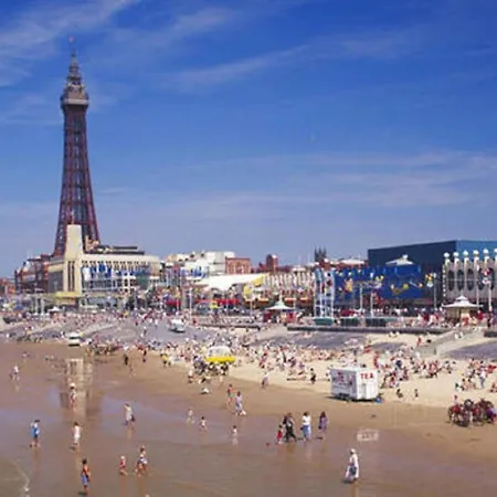 Berkeley House Apartment Blackpool