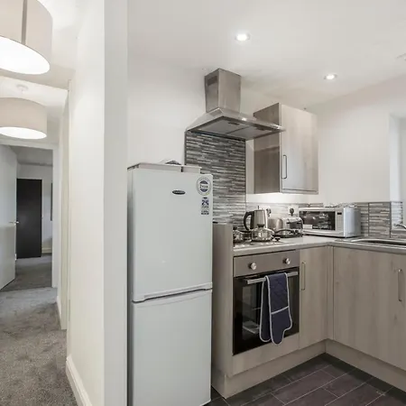 Staycation By Sasco Apartment