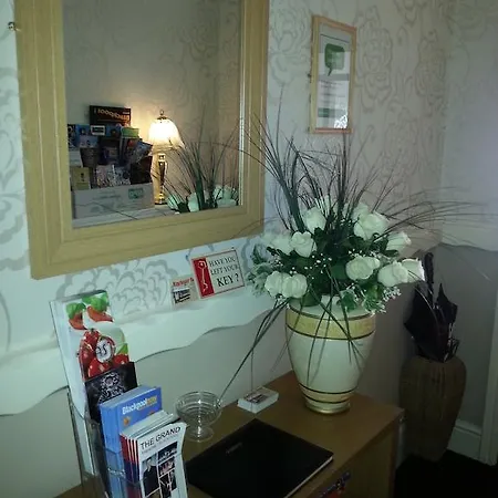 Manchester House Bed & Breakfast Blackpool