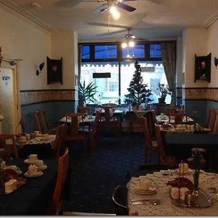 Golden Nile Hotel 3*