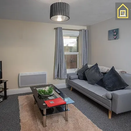 2 Bedroom At , Top Notch Serviced , Free Wifi