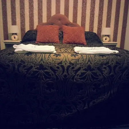 Plaza Beach Hotell 3*