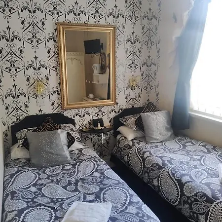 Falklands Bed & Breakfast *