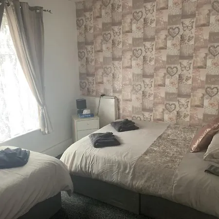 The Butterfly Group Weekends (adults Only) 3* Blackpool