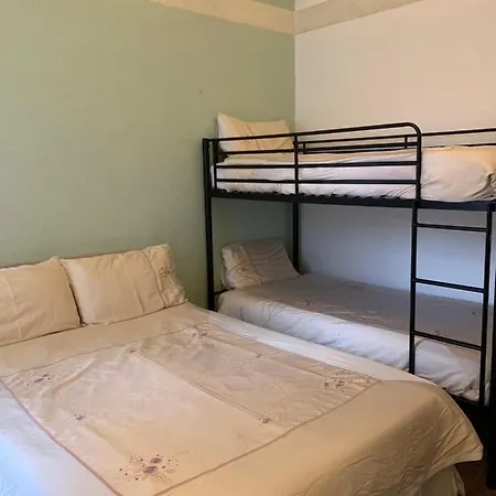 Bed & Breakfast Alondra 3*