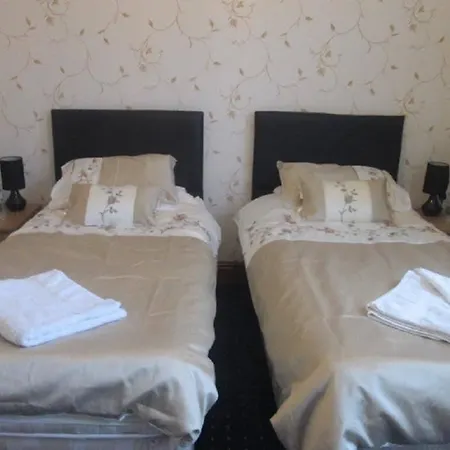 Tropics Hotel 3*