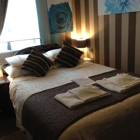 Delovely 4* Blackpool