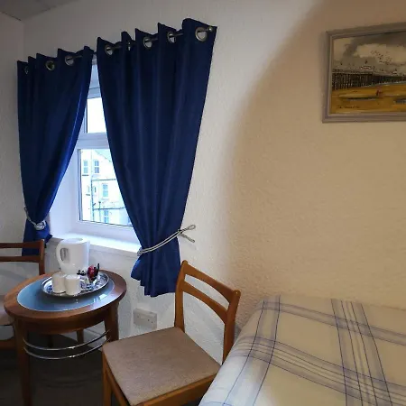 The Hopton Bed & Breakfast 2*