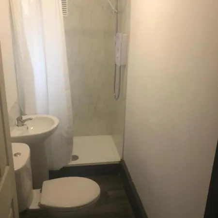 Kirubash Pier Guest house Blackpool