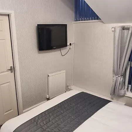 Newholme Hotel 2*