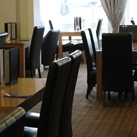 Royal Carlton Hotel 3*