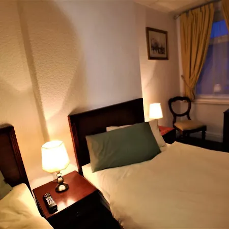 The Hopton Bed & Breakfast 2*