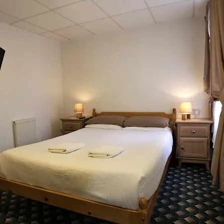 The Hopton Bed & Breakfast 2*