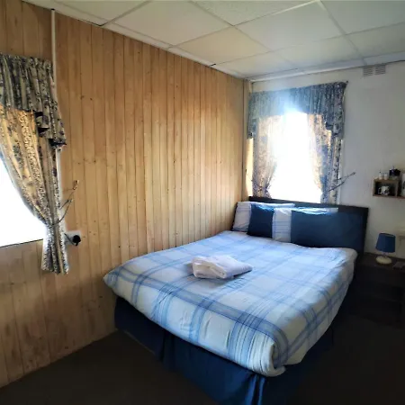 The Hopton Bed & Breakfast 2*