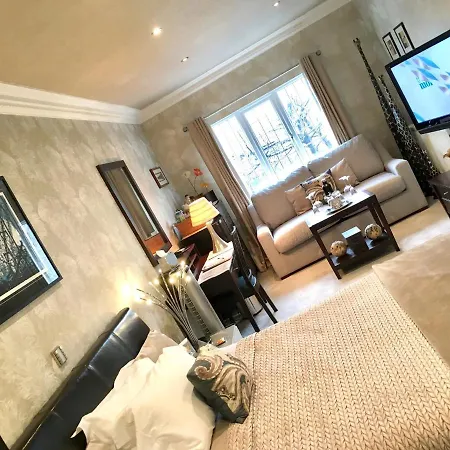Number One St Lukes Bed & Breakfast Blackpool