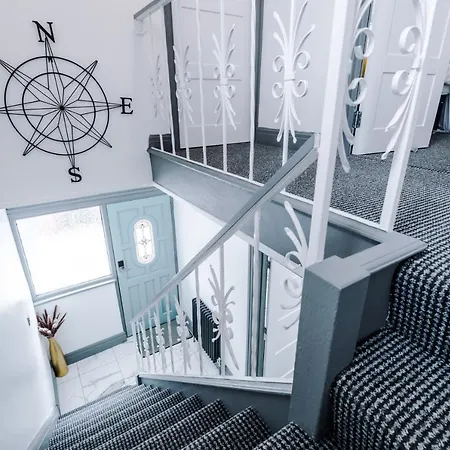 Holiday home Only Family Groups - Pets For Free - Sleeps 8 - Sofabed