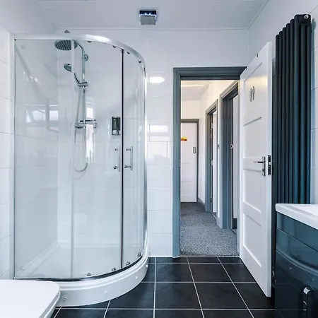 Holiday home Only Family Groups - Pets For Free - Sleeps 8 - Sofabed Blackpool