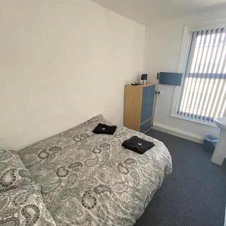 Hotel The Honley 3*