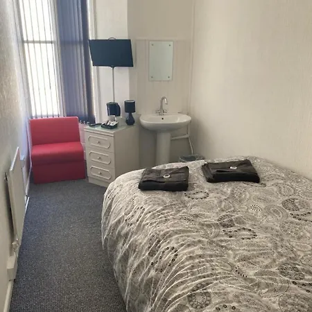 The Honley 3*