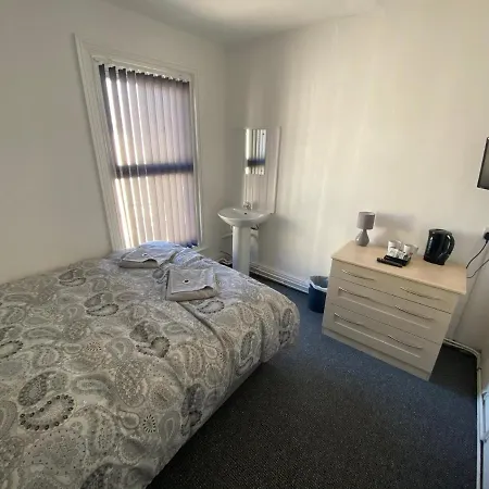 The Honley 3* Blackpool