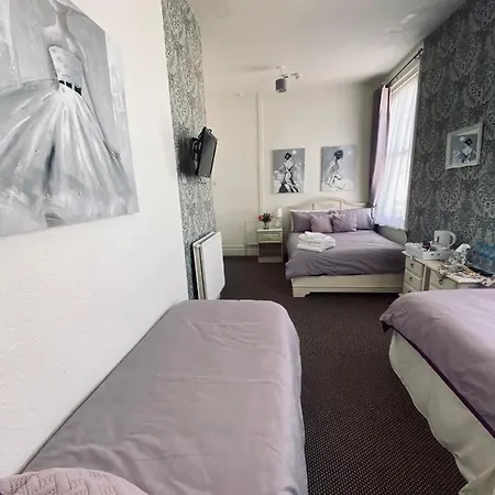 Shiray Hotel Blackpool