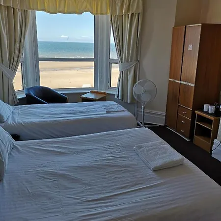 Hotel Rockcliffe 3*