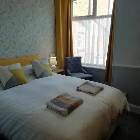 Shirley Heights Bed & Breakfast Blackpool