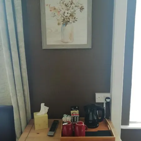 Shirley Heights Bed & Breakfast 3*