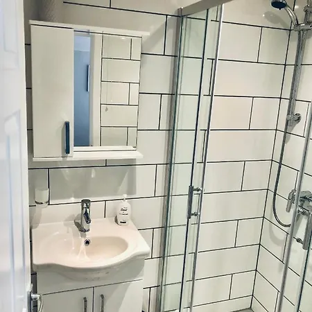 Nocleg ze śniadaniem Chadberry House 3*