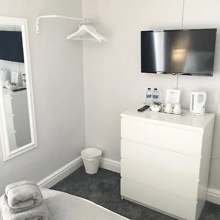 Chadberry House Nocleg ze śniadaniem 3*