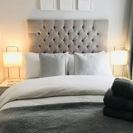 Bed & Breakfast Chadberry House 3*