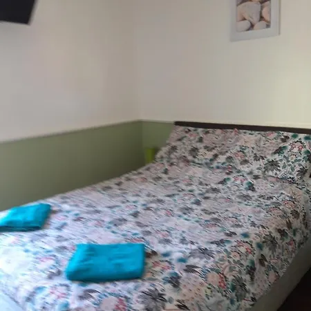 Delamere Bed & Breakfast Blackpool