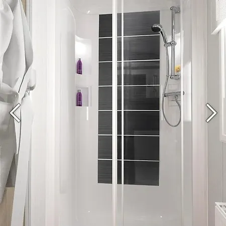 Luxury Latest Model Apartment *