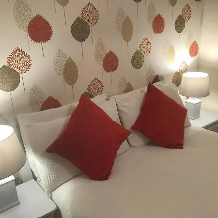 Guest house Greenmount Hotel 3*