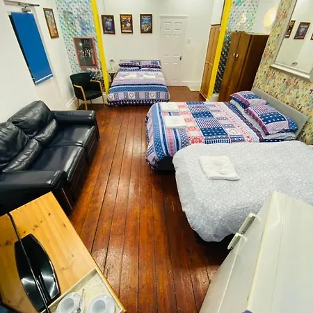 Mchalls (adults Only) Hotell Blackpool