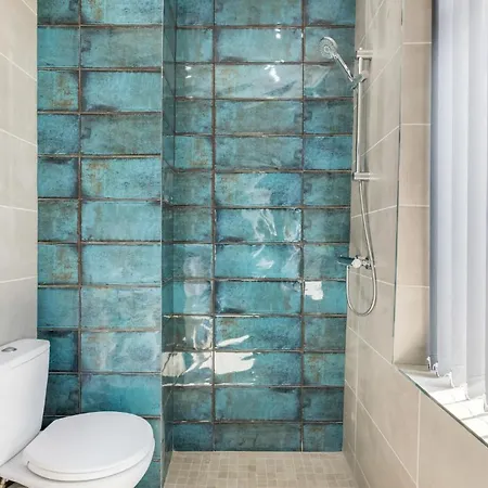 Crystal Towers Sasco Apartment Blackpool