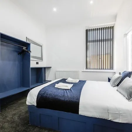 Crystal Towers Sasco Apartment *