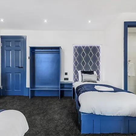 Crystal Towers Sasco * Blackpool