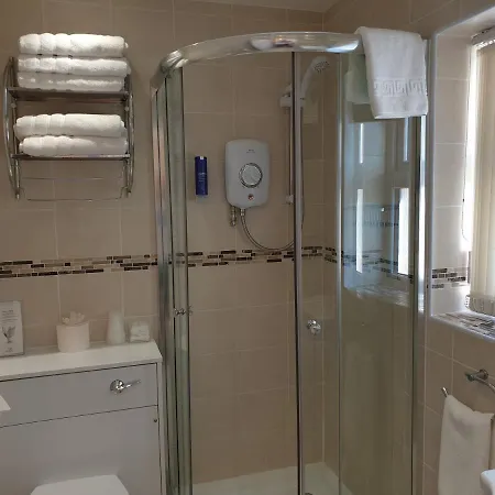 Corona Blackpool 4*