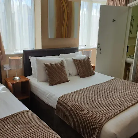 Hotel Corona Blackpool 4*