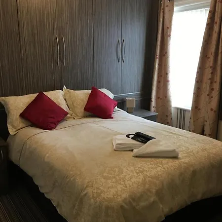 Glenheath Guest house