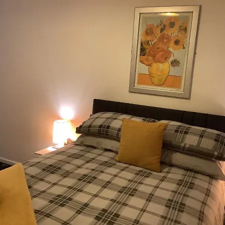The Sandalwood - Couples Only Bed & Breakfast