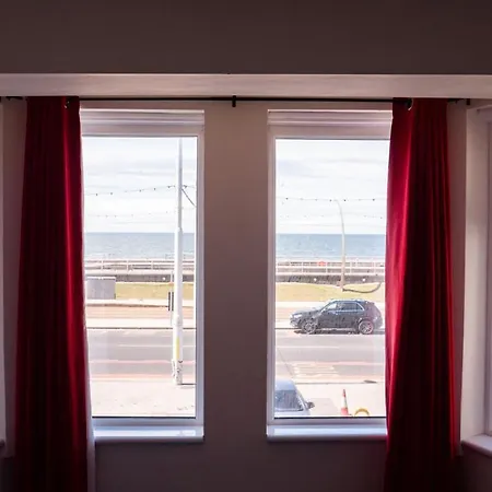 Hotel Hello Roomz - Pleasure Blackpool