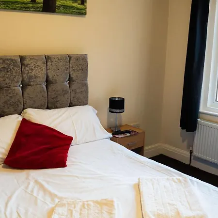 Hotel Hello Roomz - Pleasure 3*